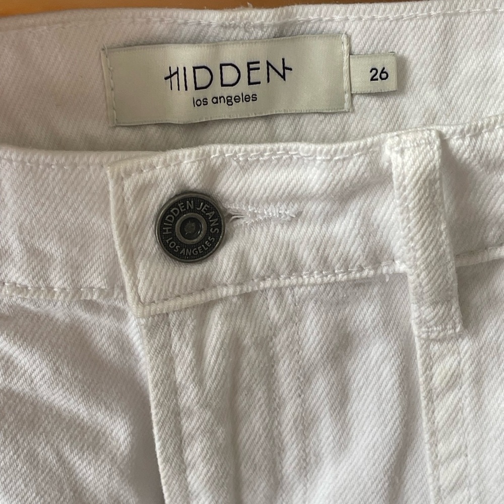 Women’s White Cargo Pants - Picture 6 of 6